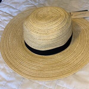 NWT Universal Thread Woven paper straw  Khaki colored sun Hat A